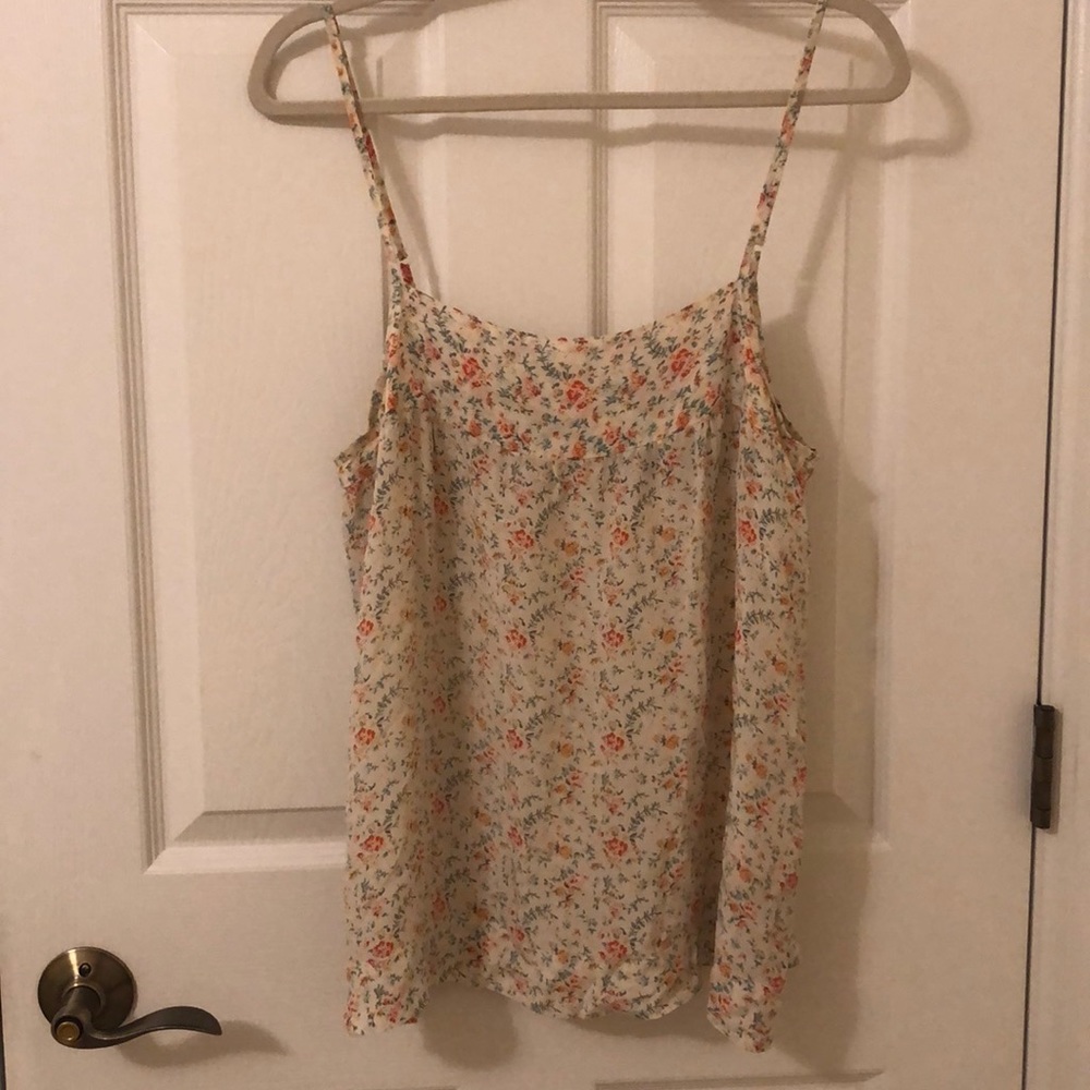 525 America 100% silk floral cami size L